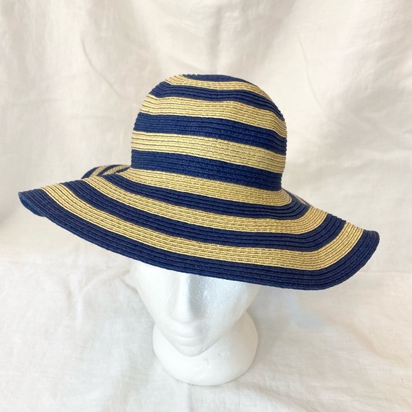 Infant Striped Floppy Sun Hat - Picture 4 of 11